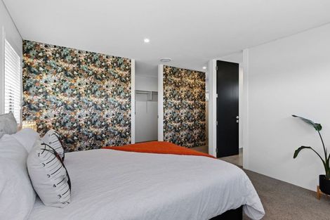 Photo of property in 33 Prestons Park Drive, Marshland, Christchurch, 8083