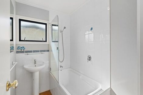 Photo of property in 20 Pukehina Parade, Pukehina, Te Puke, 3189