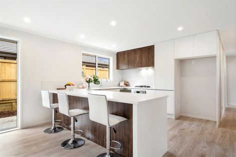 Photo of property in 11 Lusitano Drive, Karaka, Papakura, 2113