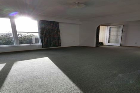 Photo of property in 11 Arrow Crescent, Holmes Hill, Oamaru, 9401
