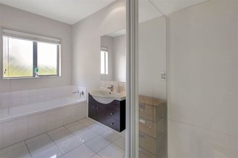 Photo of property in 22 Melville Crescent, Rolleston, 7614