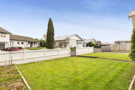 Photo of property in 17 Perrin Place, Kelvin Grove, Palmerston North, 4414