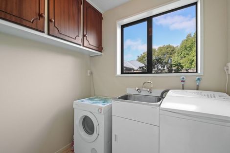 Photo of property in 2/4 Gatonby Place, Avonhead, Christchurch, 8042