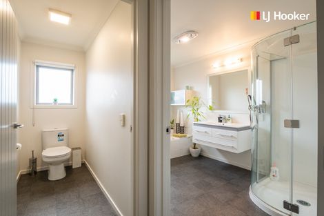 Photo of property in 22 William James Close, Mosgiel, 9024