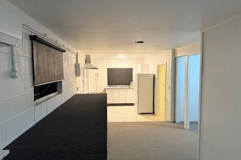 Photo of property in 69 Bentley Avenue, Glenfield, Auckland, 0629