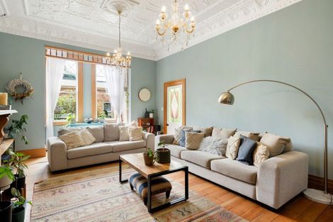 Photo of property in 18 Thornton Road, Cambridge, 3434