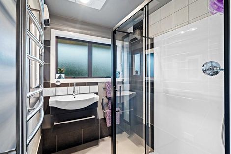 Photo of property in 40 Stanton Crescent, Hoon Hay, Christchurch, 8025