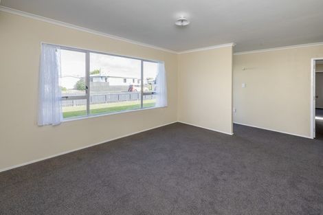 Photo of property in 3 Heather Street, Levin, 5510