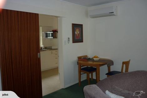 Photo of property in 3c Peckham Grove, Tawa, Wellington, 5028