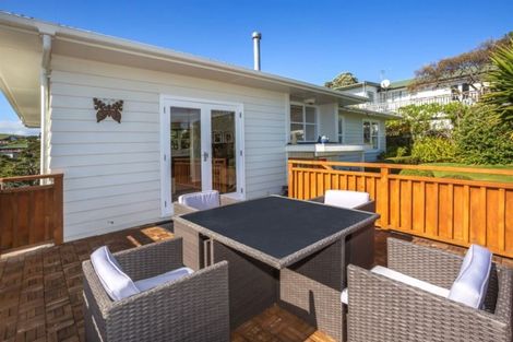 Photo of property in 4 Taupo Crescent, Plimmerton, Porirua, 5026