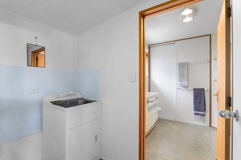 Photo of property in 3c Memorial Avenue, Ilam, Christchurch, 8053