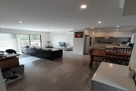 Photo of property in 1a Coletta Lane, Te Atatu South, Auckland, 0610