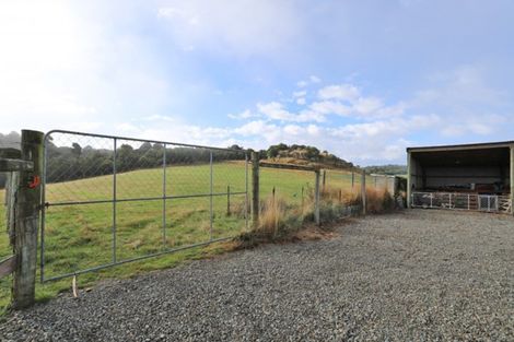 Photo of property in Peak Rock, 141a Poynter Road, Tussock Creek, Winton, 9781