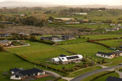 Photo of property in 8 Penbeagle Road, Te Kowhai, Hamilton, 3288