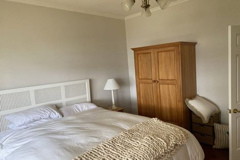 Photo of property in 1 Para Street, Miramar, Wellington, 6022