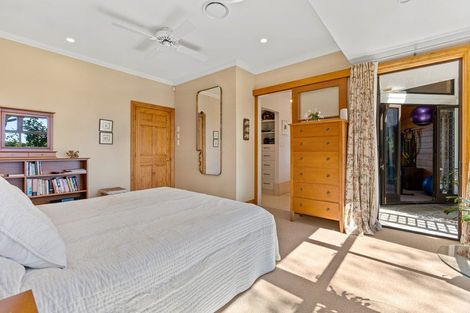 Photo of property in 12a Tamati Place, Merrilands, New Plymouth, 4312