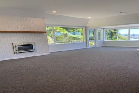 Photo of property in 120 Milton Road, Bluff Hill, Napier, 4110