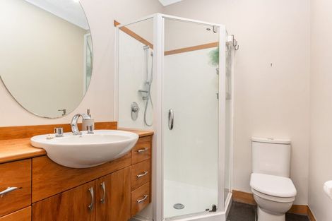 Photo of property in 10 Gloucester Street, Silverstream, Upper Hutt, 5019