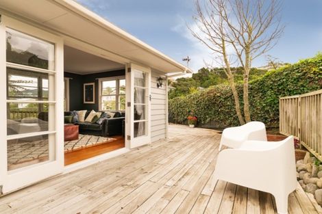 Photo of property in 41 Bassett Road, Johnsonville, Wellington, 6037