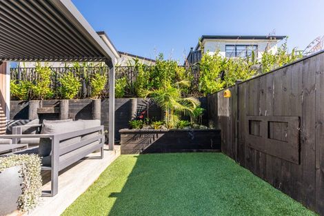 Photo of property in 63 Podgora Avenue, Huapai, Kumeu, 0810