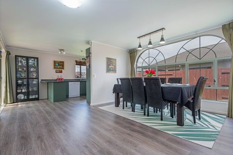 Photo of property in 72 Parnell Heights, Kelvin Grove, Palmerston North, 4414