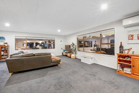 Photo of property in 4 Onepu Lane, Manly, Whangaparaoa, 0930