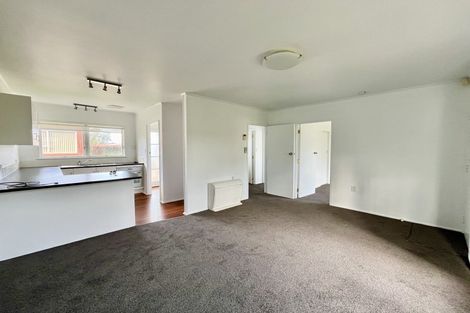 Photo of property in 3/242 Onewa Road, Birkenhead, Auckland, 0626