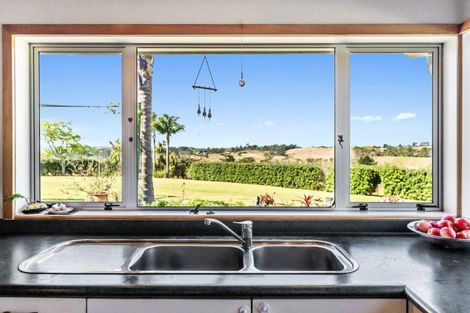 Photo of property in 221 Amreins Road, Taupaki, Henderson, 0782