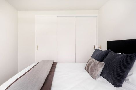 Photo of property in 2/22 Peterborough Street, Christchurch Central, Christchurch, 8013
