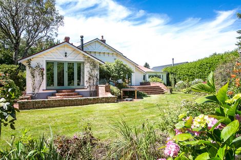 Photo of property in 5 Three Mile Hill Road, Halfway Bush, Dunedin, 9010