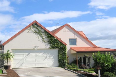 Photo of property in 59 Fernhill Way, Oteha, Auckland, 0632