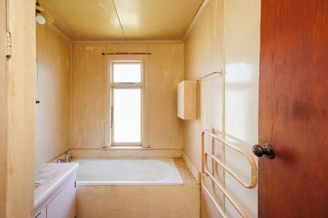 Photo of property in 5 Mill Street, Marton, 4710