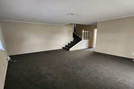 Photo of property in 27 Harris Road, Mount Wellington, Auckland, 1051
