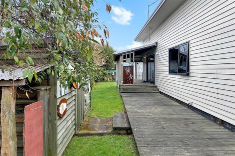 Photo of property in 9a Holden Avenue, Holdens Bay, Rotorua, 3010