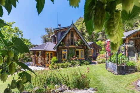 Photo of property in 639 Pupu Valley Road, Takaka, 7183