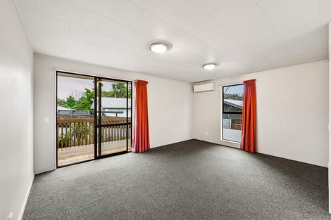 Photo of property in 3/17 Glen Road, Ranui, Auckland, 0612