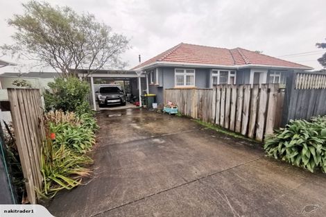 Photo of property in 2 Norman Street, Lower Vogeltown, New Plymouth, 4310