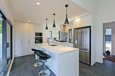 Photo of property in 14a Muritai Crescent, Havelock North, 4130