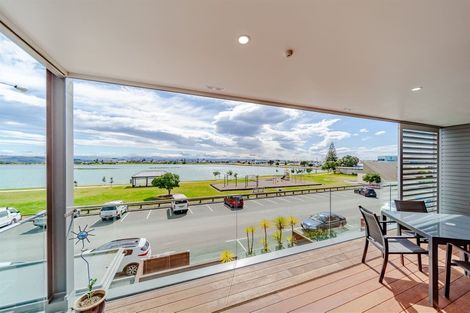 Photo of property in 309/7 Humber Street, Pandora, Napier, 4110