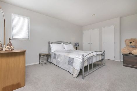 Photo of property in 20 Quebec Road, Milford, Auckland, 0620