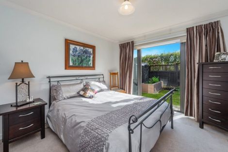 Photo of property in 6a Riverview Terrace, Fairfield, Hamilton, 3214