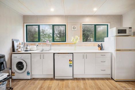 Photo of property in 10 Mackinnon Road, Manukau Heads, Waiuku, 2684