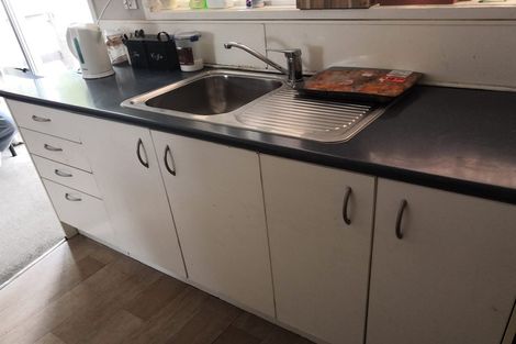 Photo of property in 2/12 Pawa Place, Manurewa, Auckland, 2102