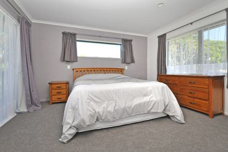 Photo of property in 34 Constable Road, Waiuku, 2123