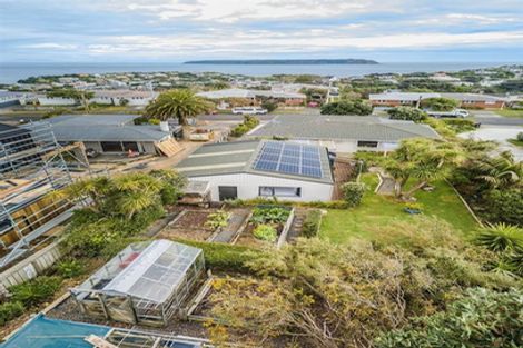 Photo of property in 42 Herewini Street, Titahi Bay, Porirua, 5022