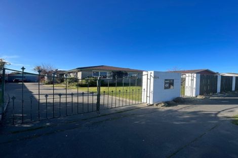 Photo of property in 45 Kuaka Crescent, Bromley, Christchurch, 8062