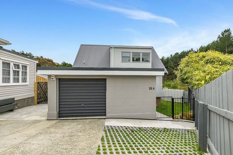 Photo of property in 25a York Place, Cannons Creek, Porirua, 5024