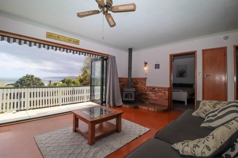 Photo of property in 20 Adams Road, Thornton Bay, Thames, 3575