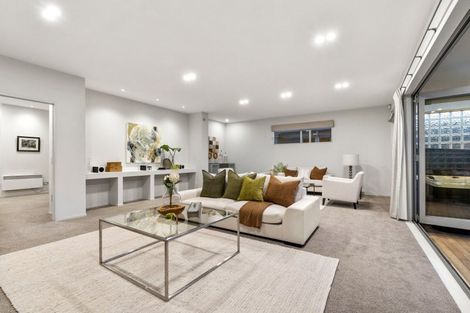 Photo of property in 39 Williamson Avenue, Belmont, Auckland, 0622