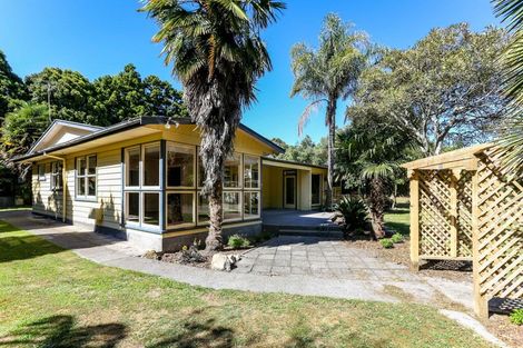 Photo of property in 1252 Devon Road, Sentry Hill, New Plymouth, 4373